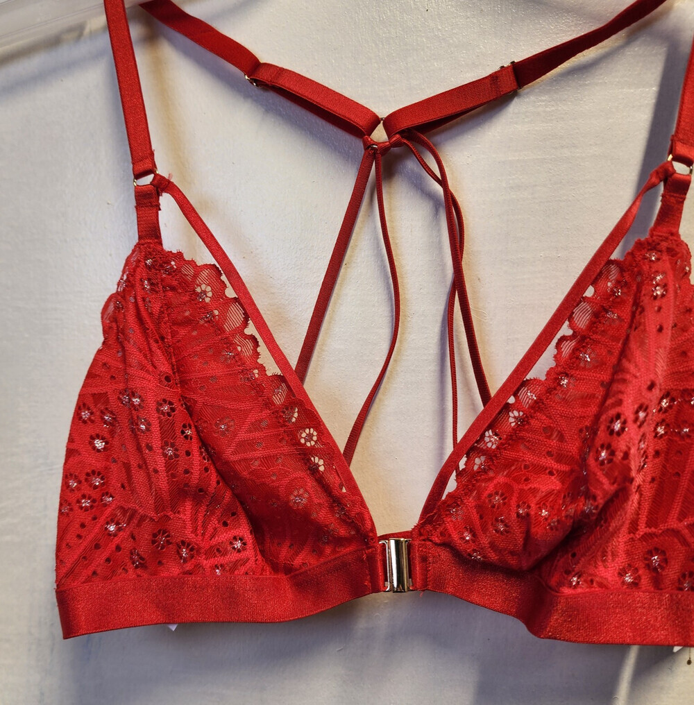 New Auden Women's Red Wireless Sheer Bralette Adjustable Straps Size S - Picture 2 of 5